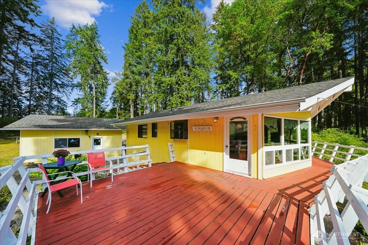 10006 Eagle Place Property Photo 12