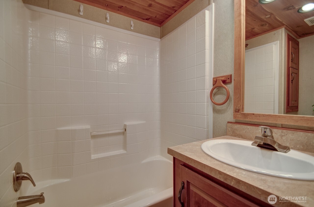 1546 Reservation Road 64 Property Photo 13