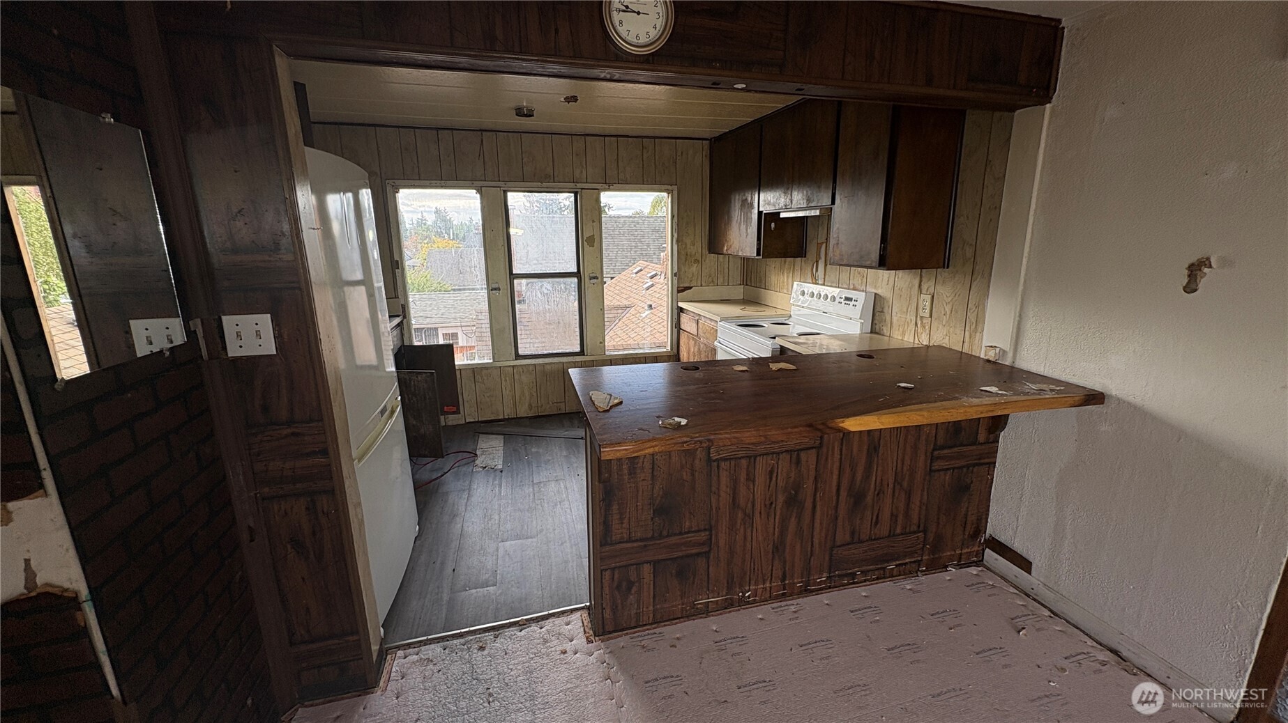 1703 Oakes Property Photo 12