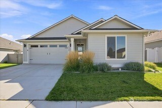 2584 Clark Ridge Dr Property Photo 2