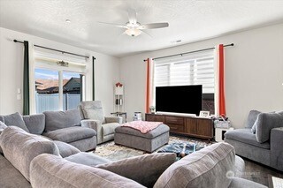 2584 Clark Ridge Dr Property Photo 19