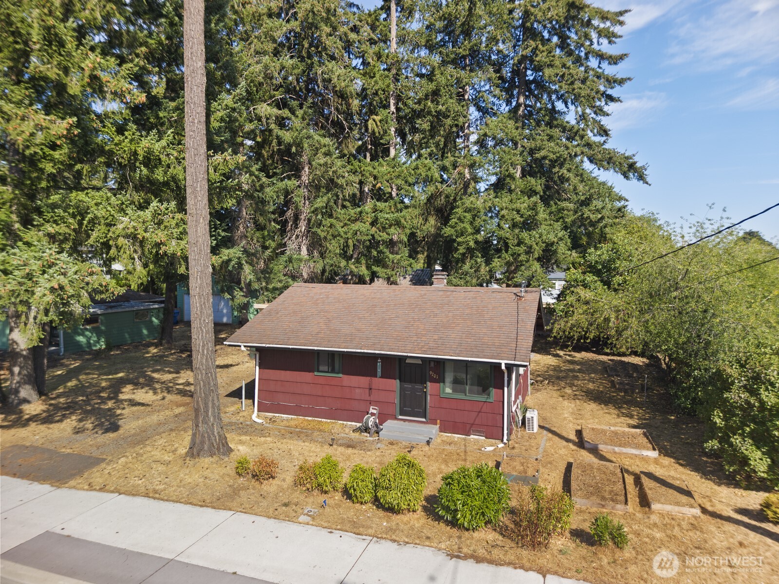 9701 Hipkins Road Property Photo 2