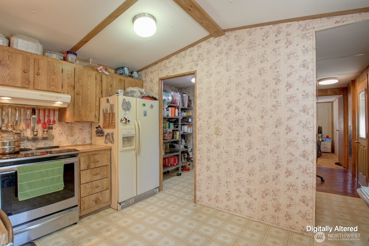 18025 Cedar Ponds Road Property Photo 18