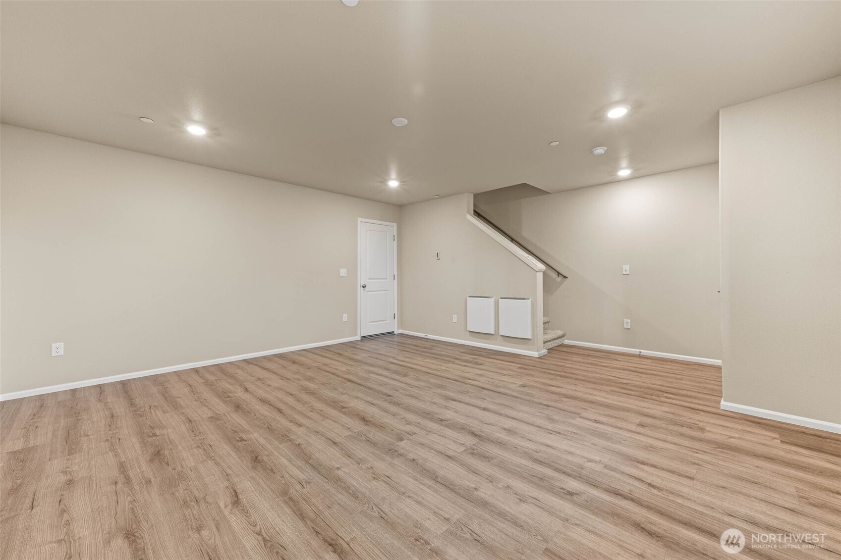 17537 110th Avenue D Property Photo 9