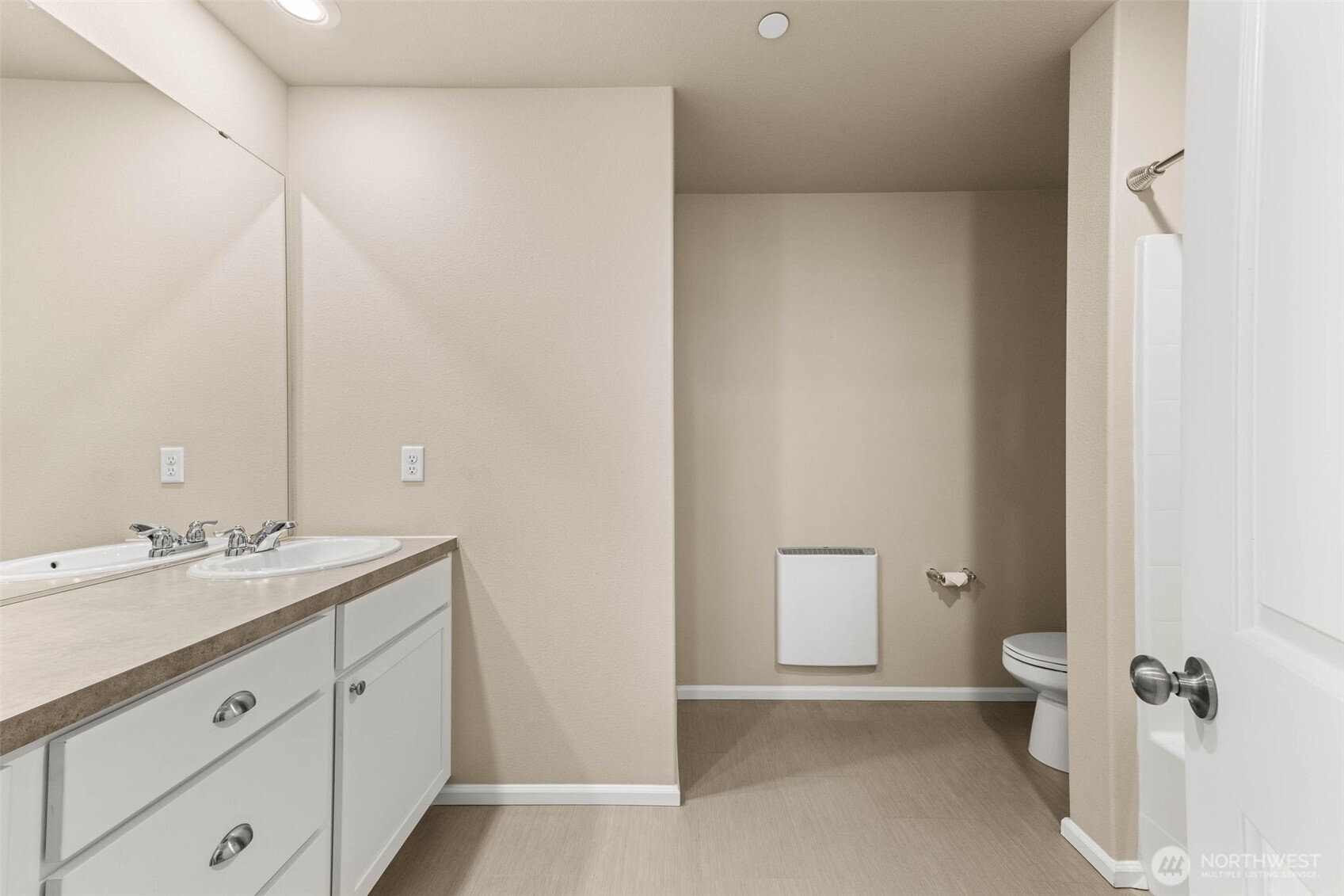 17537 110th Avenue D Property Photo 16
