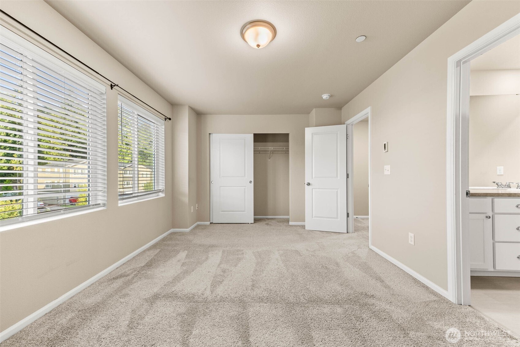 17537 110th Avenue D Property Photo 17
