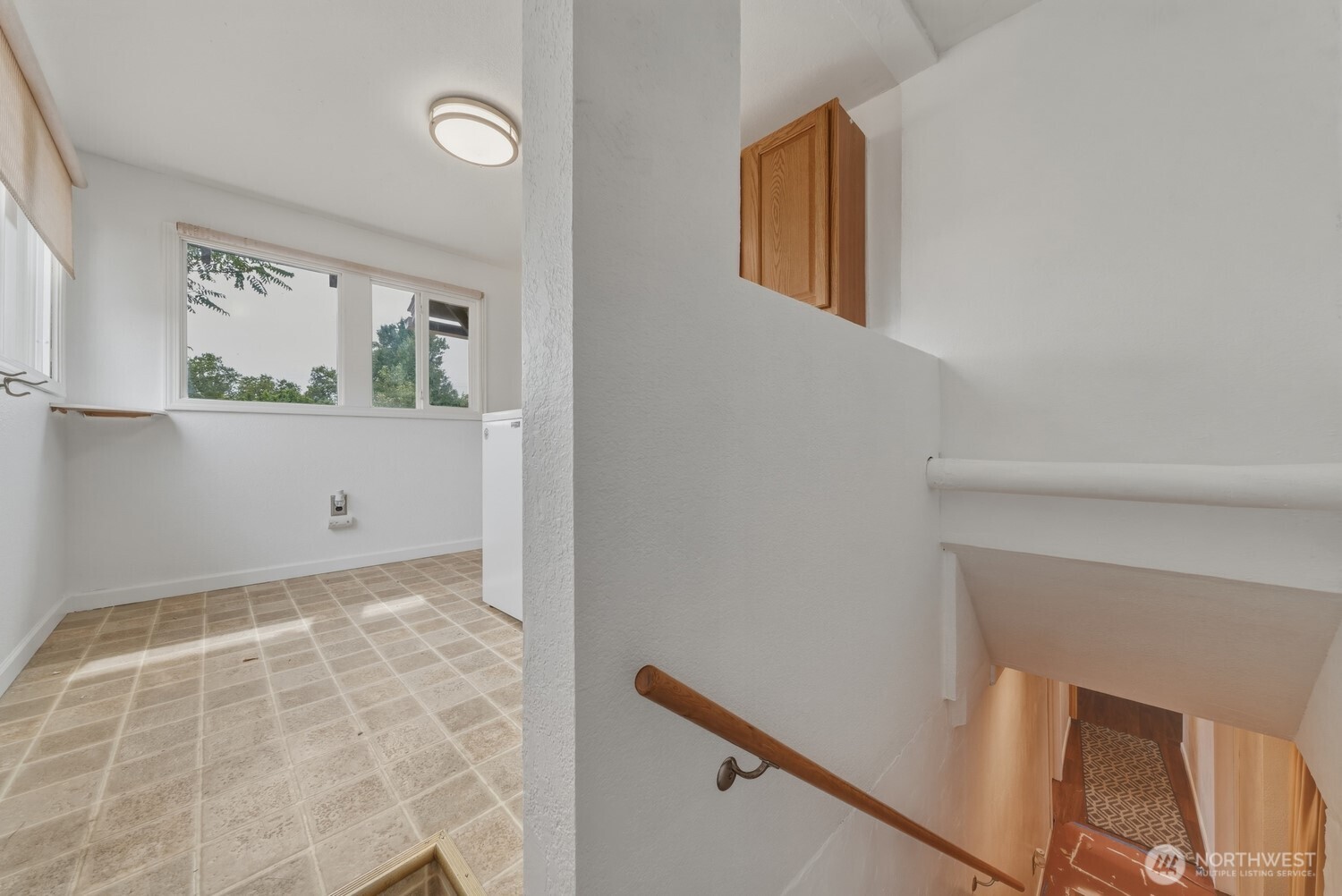 702 Lewis St Property Photo 17