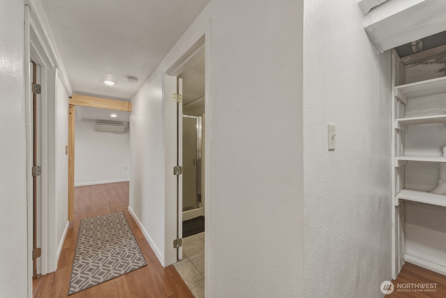 702 Lewis St Property Photo 18