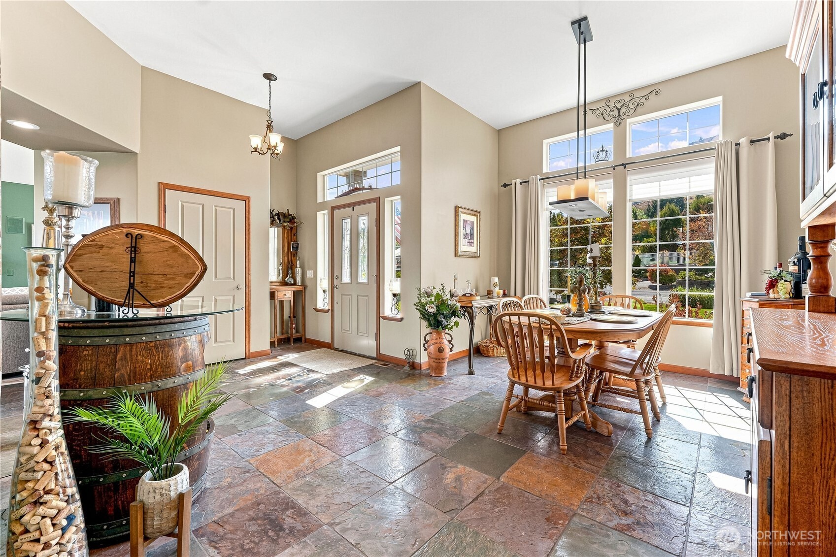 1506 Anton Property Photo 5