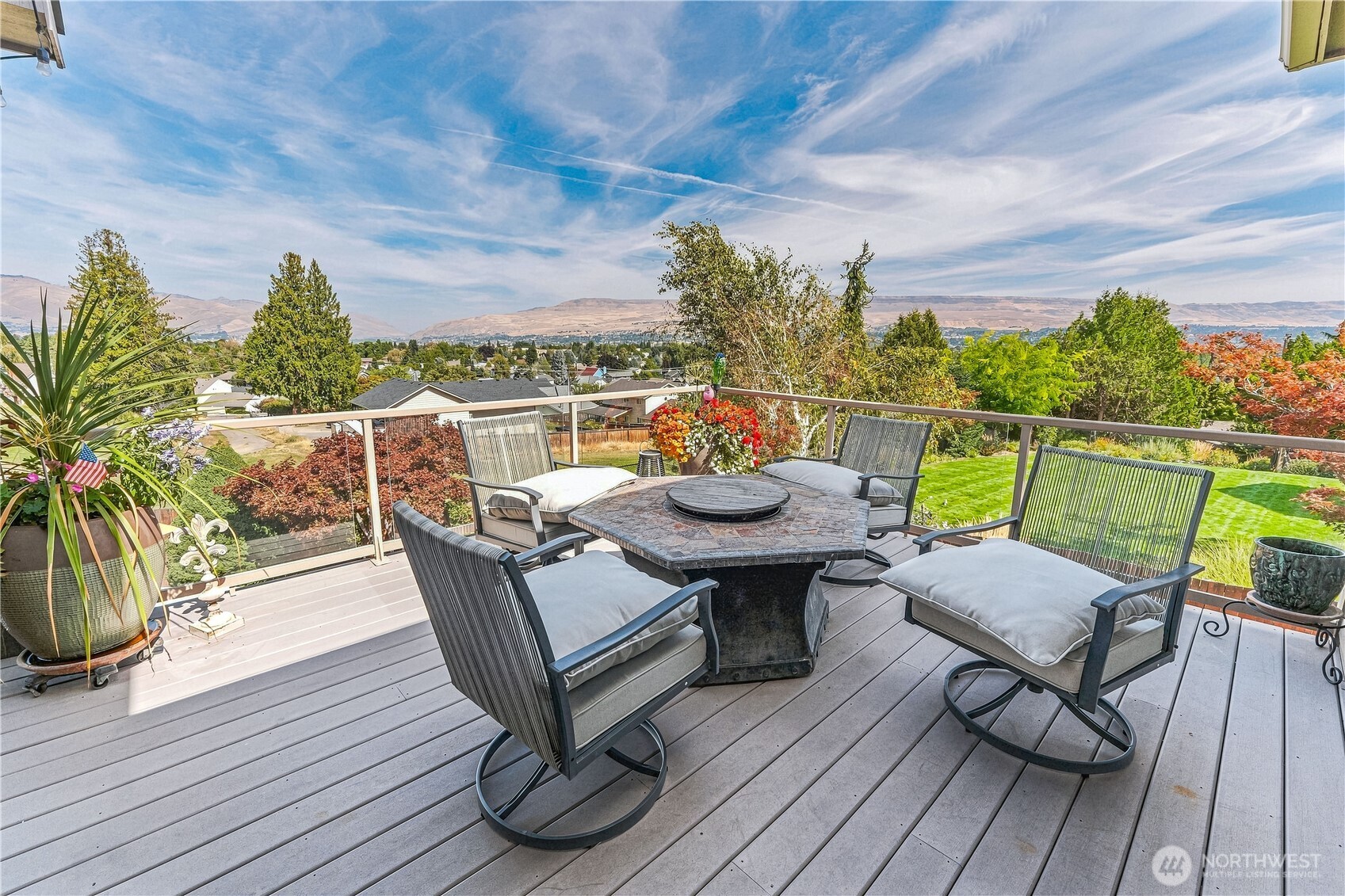 1506 Anton Property Photo 8