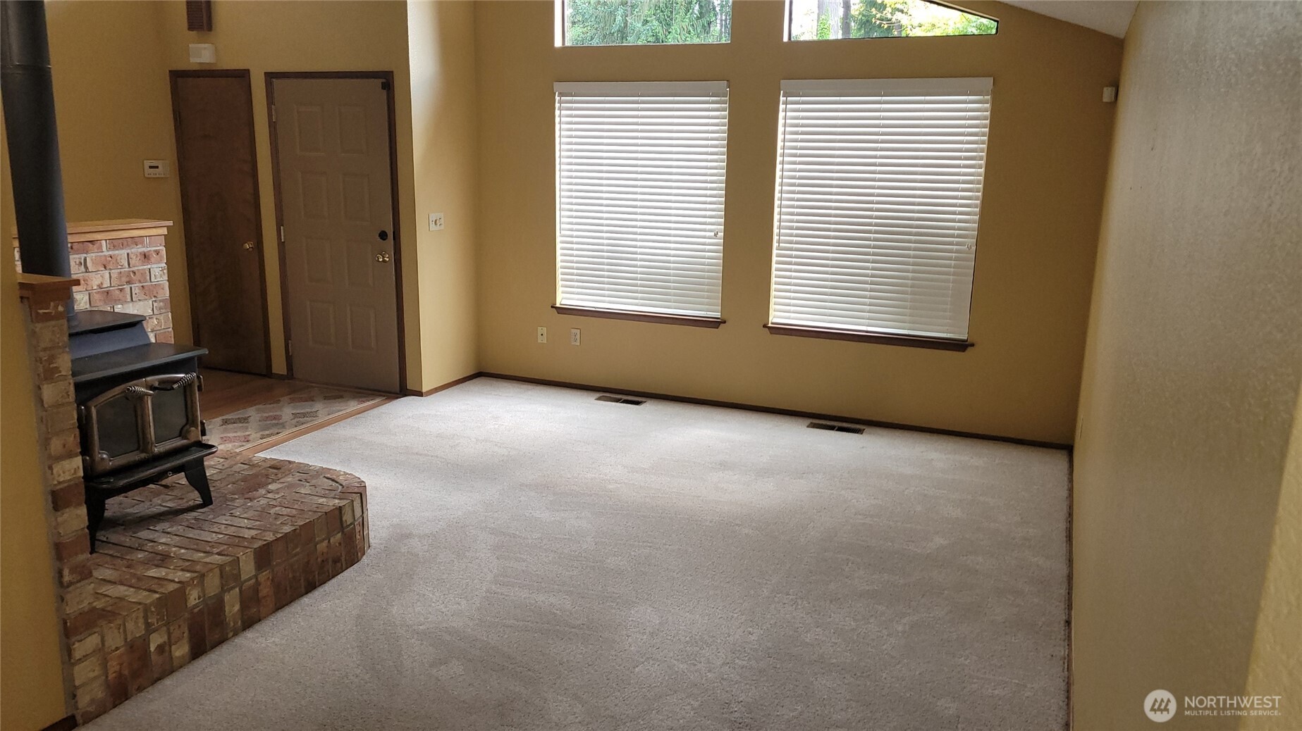 17912 81st Street Property Photo 3