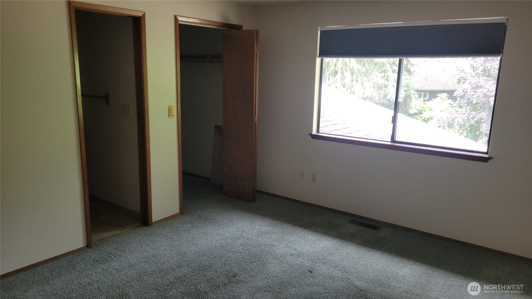 17912 81st Street Property Photo 6
