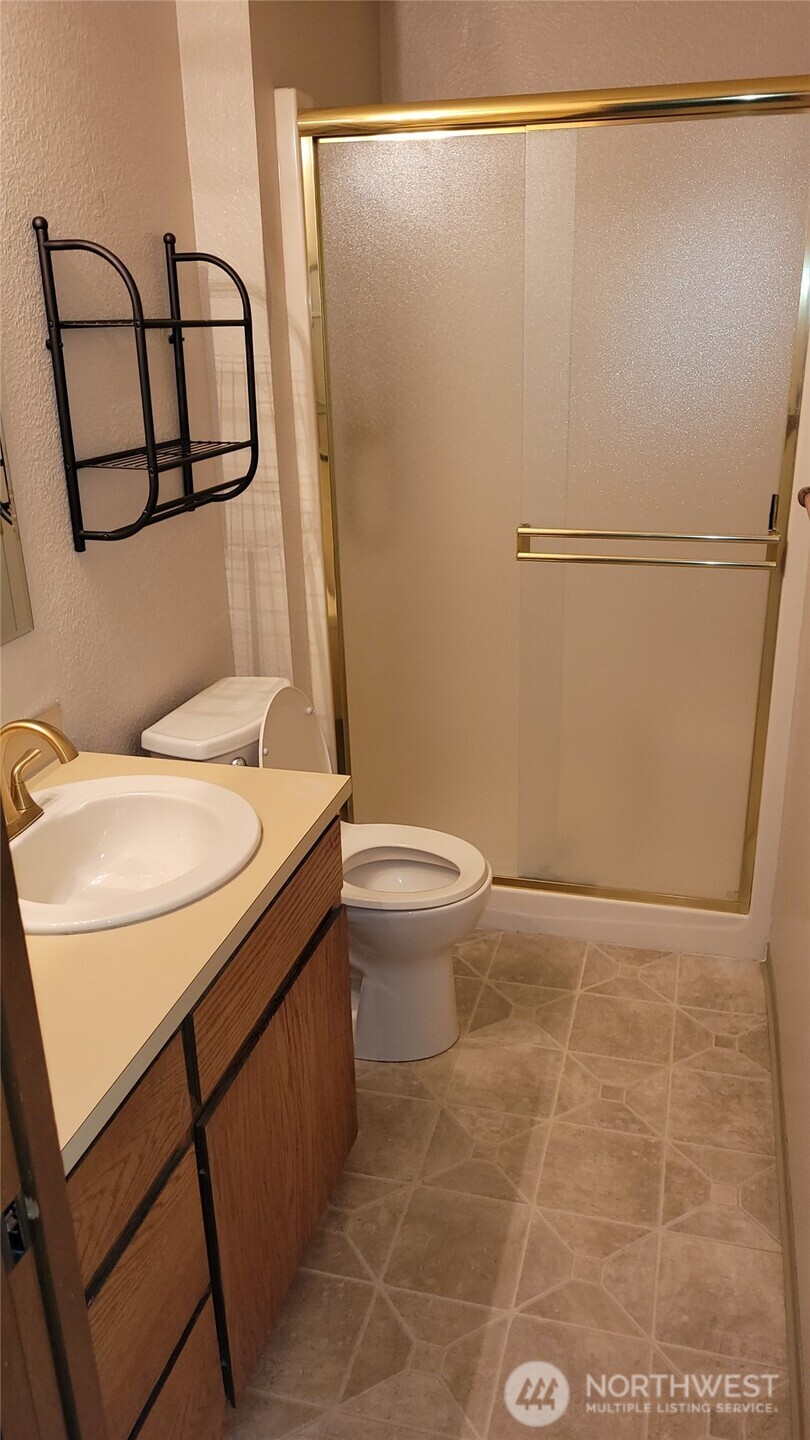 17912 81st Street Property Photo 7