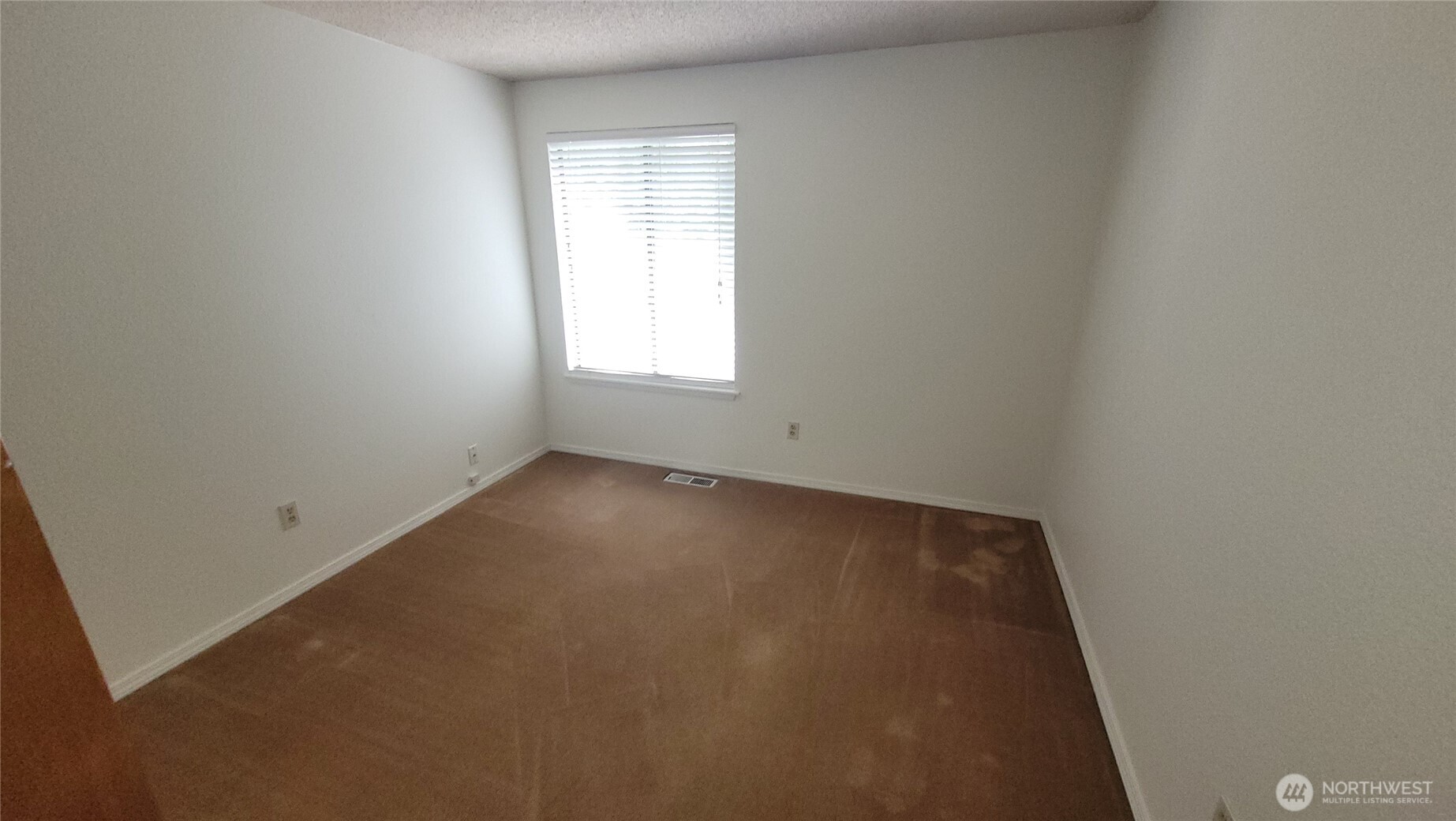 17912 81st Street Property Photo 8