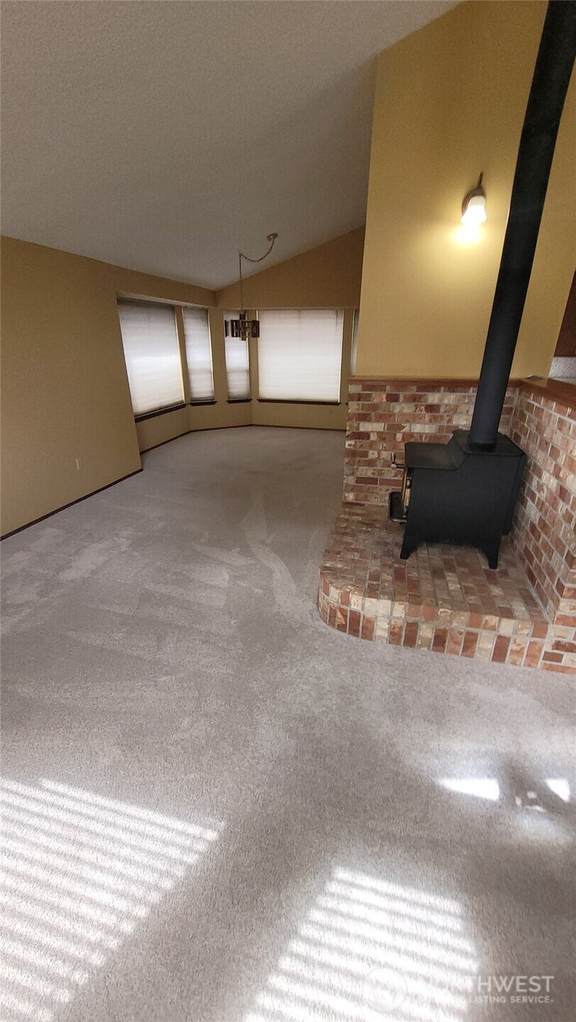 17912 81st Street Property Photo 13