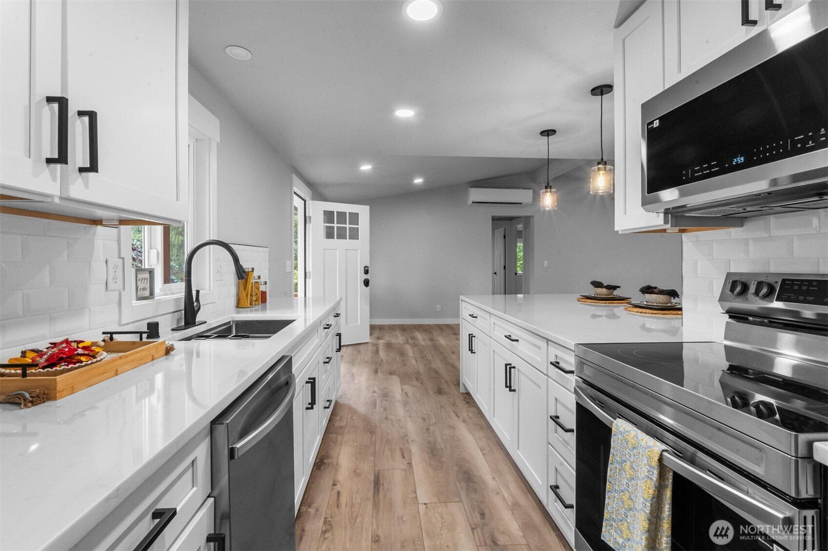 15841 Bald Hill Road Property Photo 14