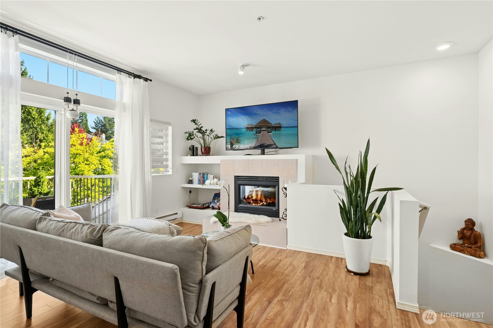 14007 69th Drive U4 Property Photo 2