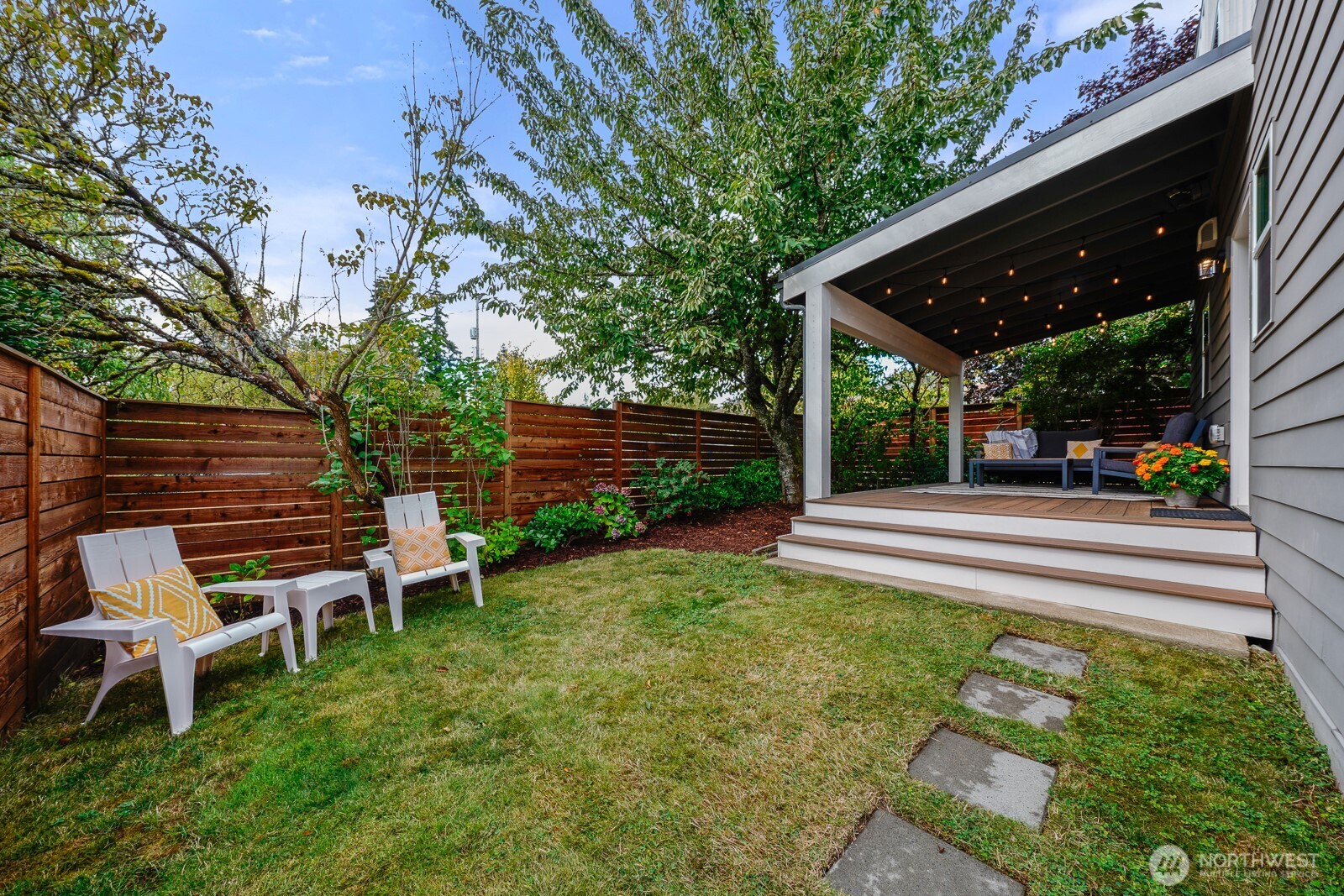 3105 Sw Elmgrove Street Property Photo 5