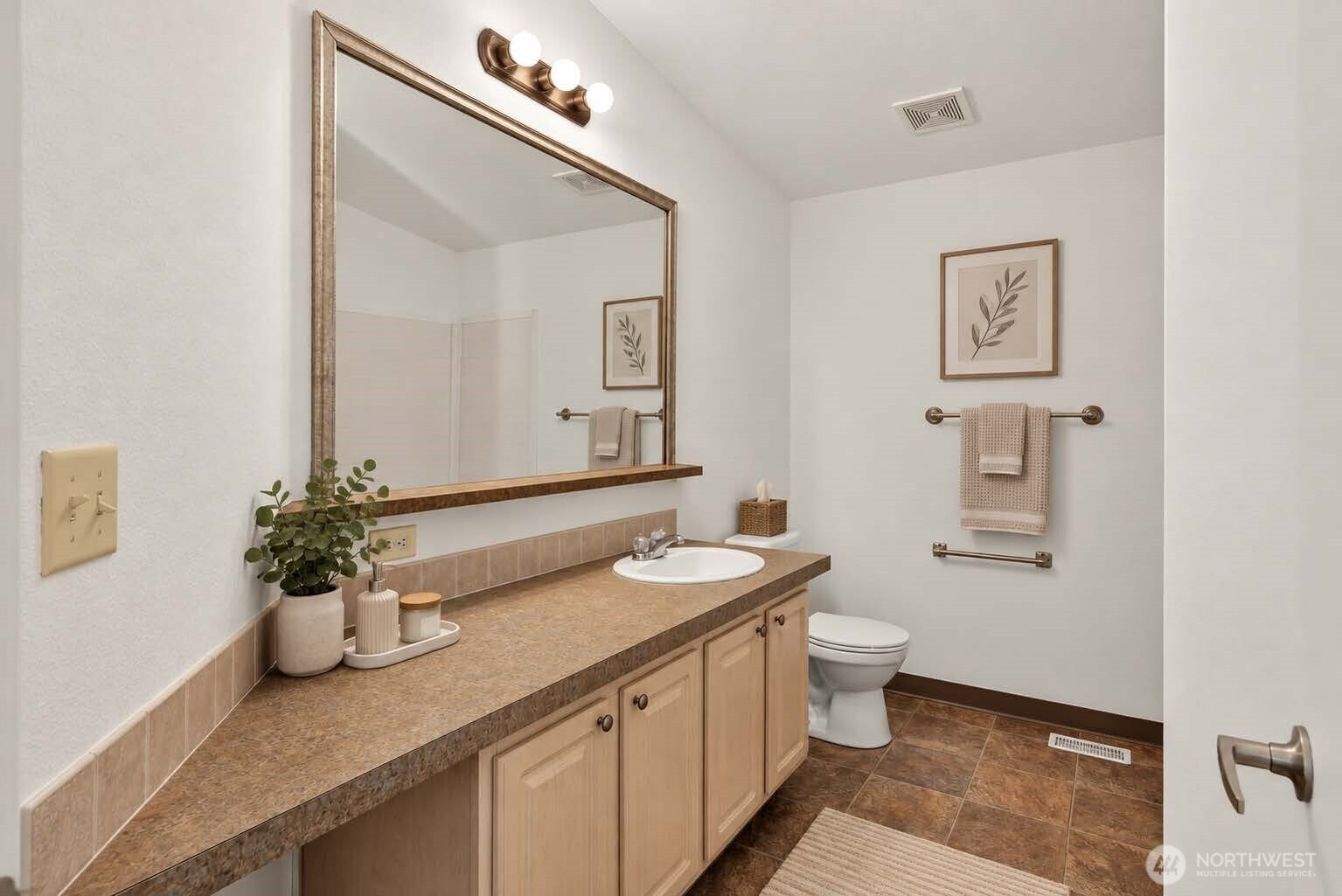 3130 Glacier Lane Property Photo 18