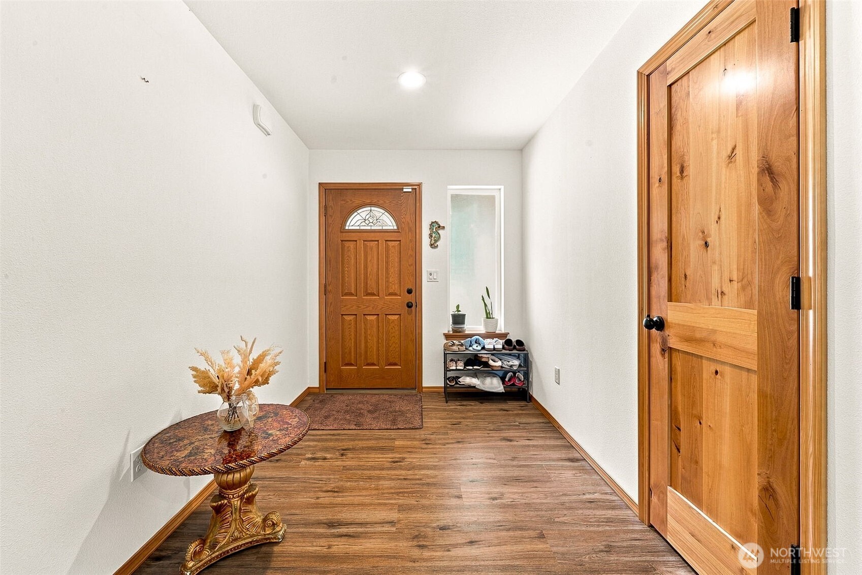 409 Snahapish Avenue Property Photo 2