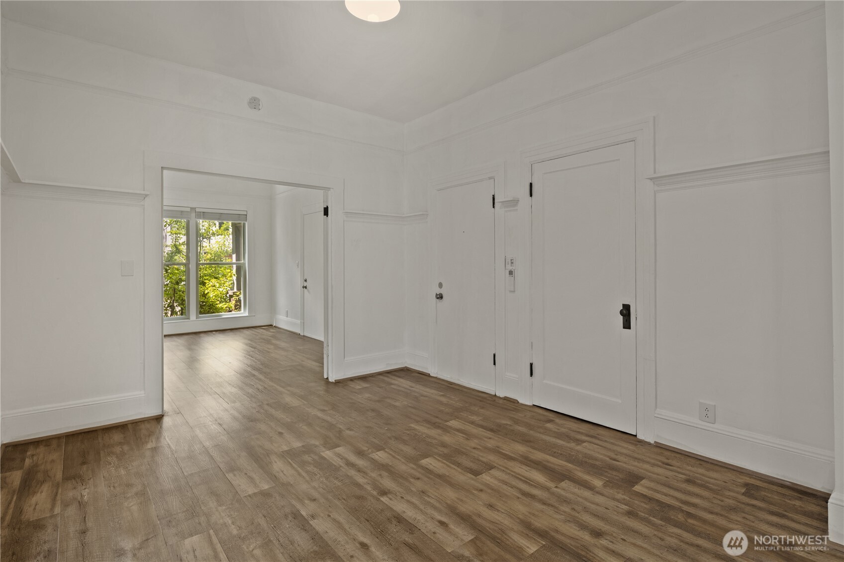 6620 Carleton Avenue Property Photo 18