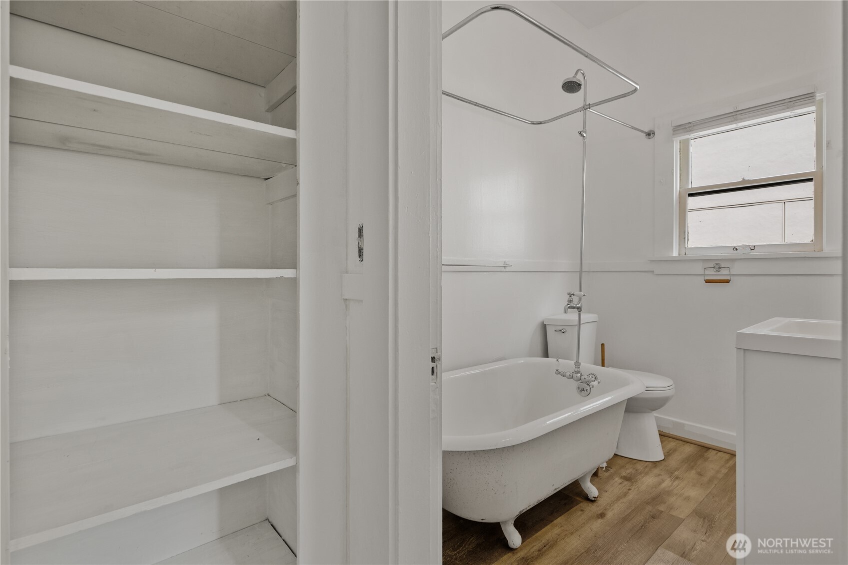 6620 Carleton Avenue Property Photo 22