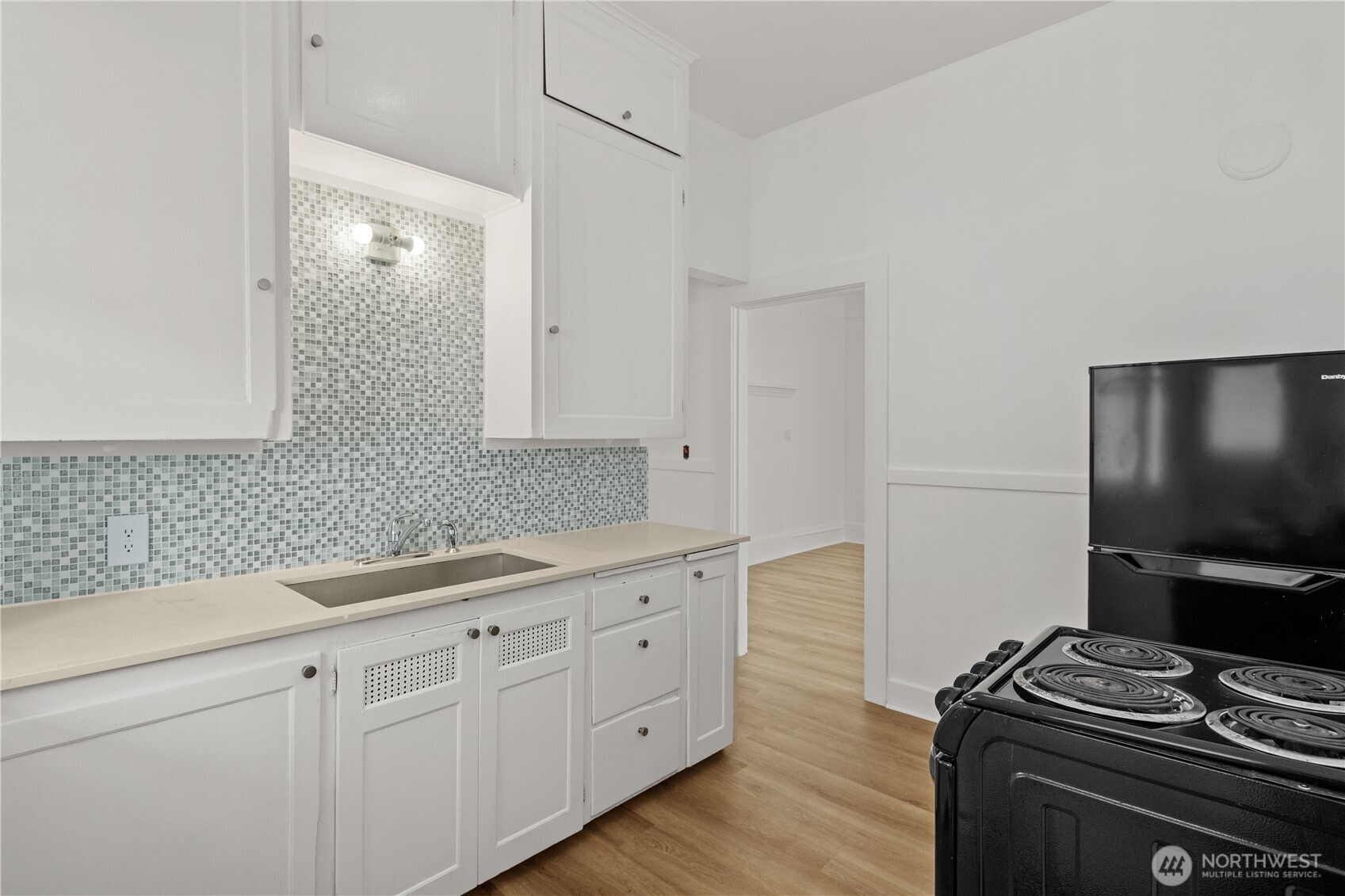 6620 Carleton Avenue Property Photo 30
