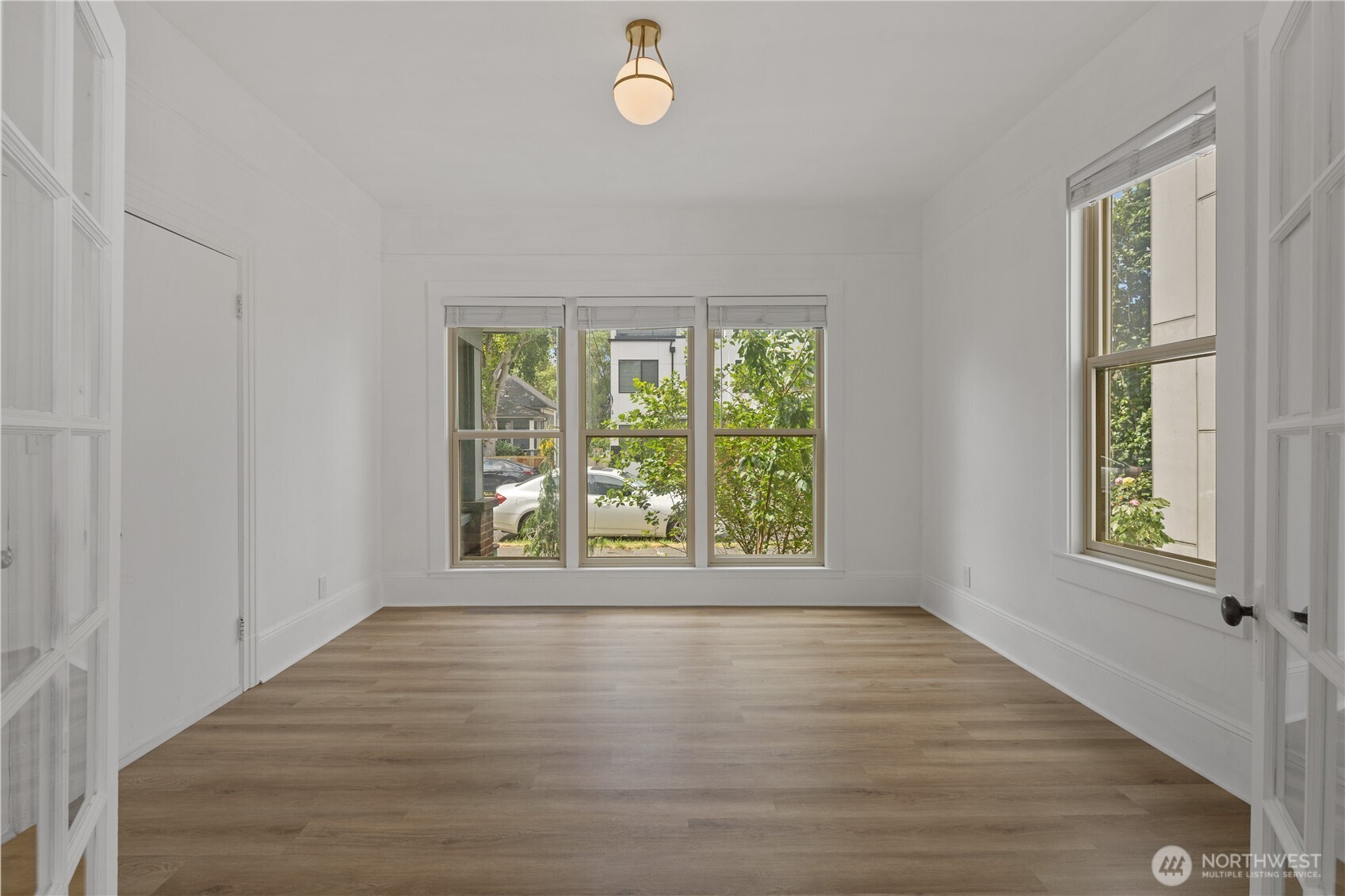6620 Carleton Avenue Property Photo 37