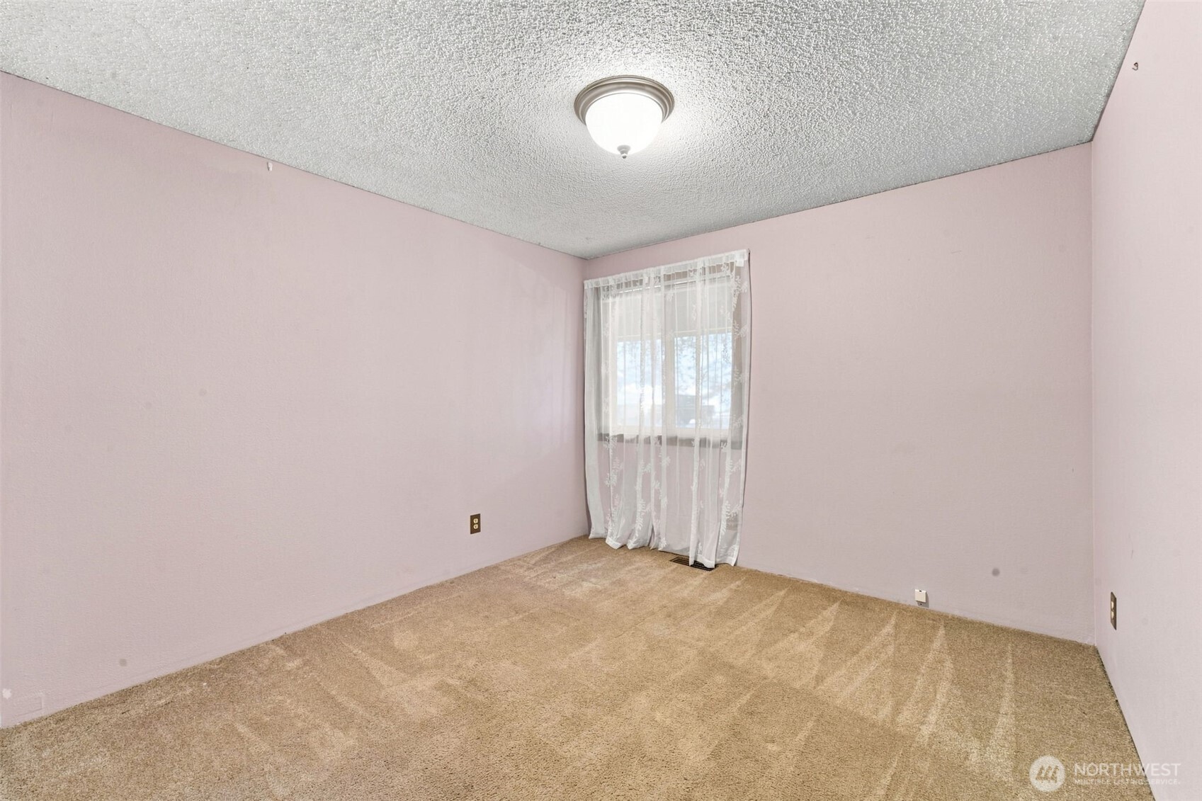 2109 Briarwood Court Property Photo 14