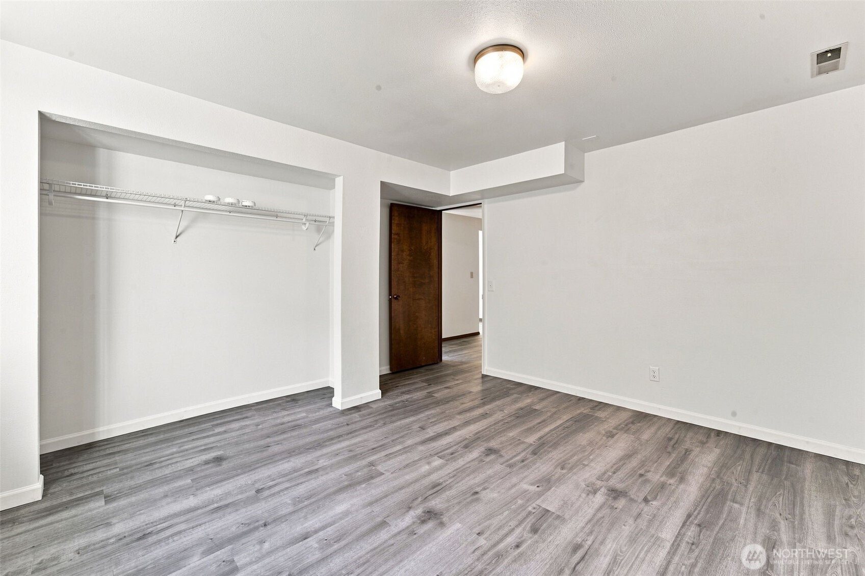2109 Briarwood Court Property Photo 27