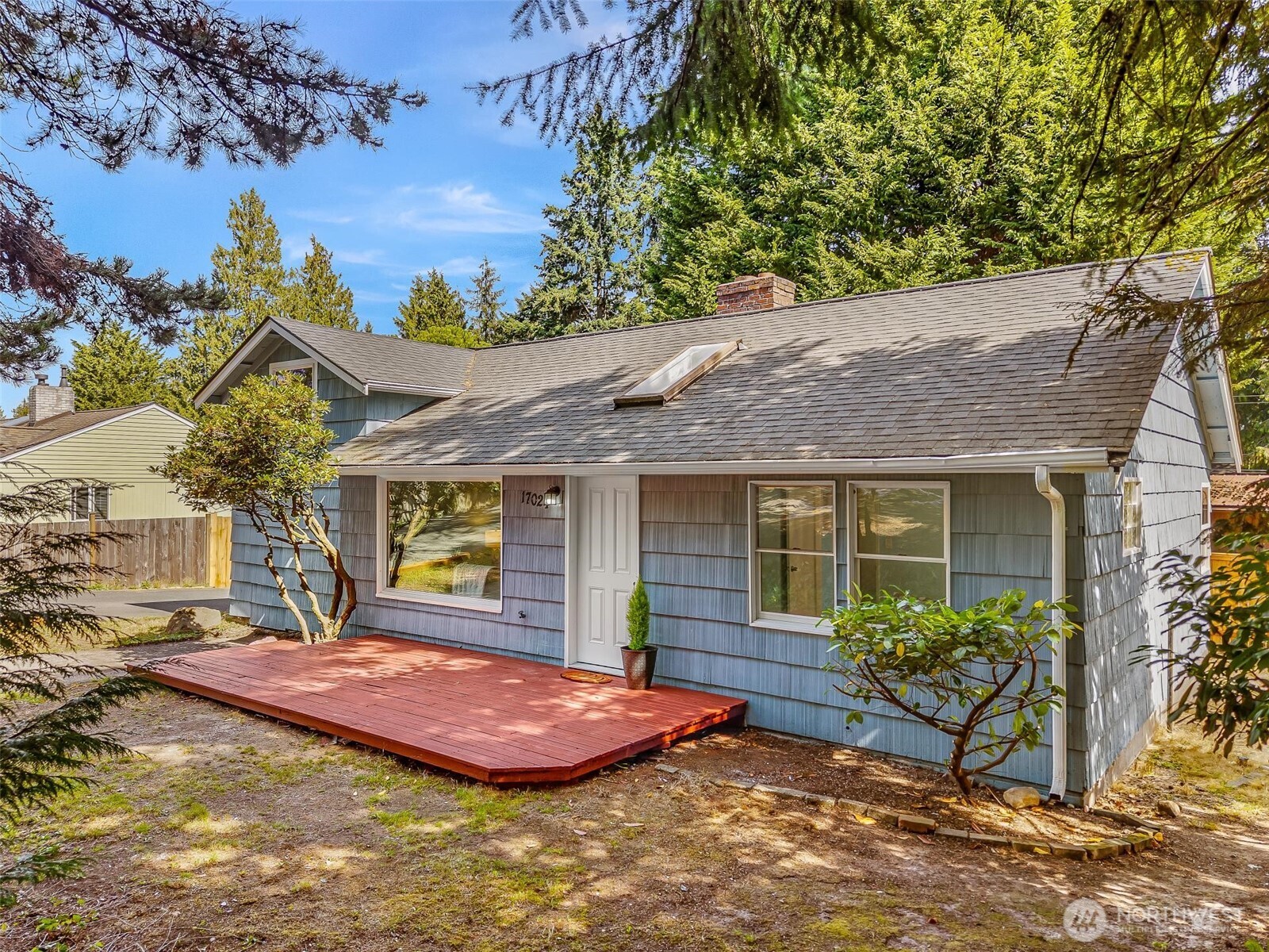 17024 8th Avenue Property Photo 1