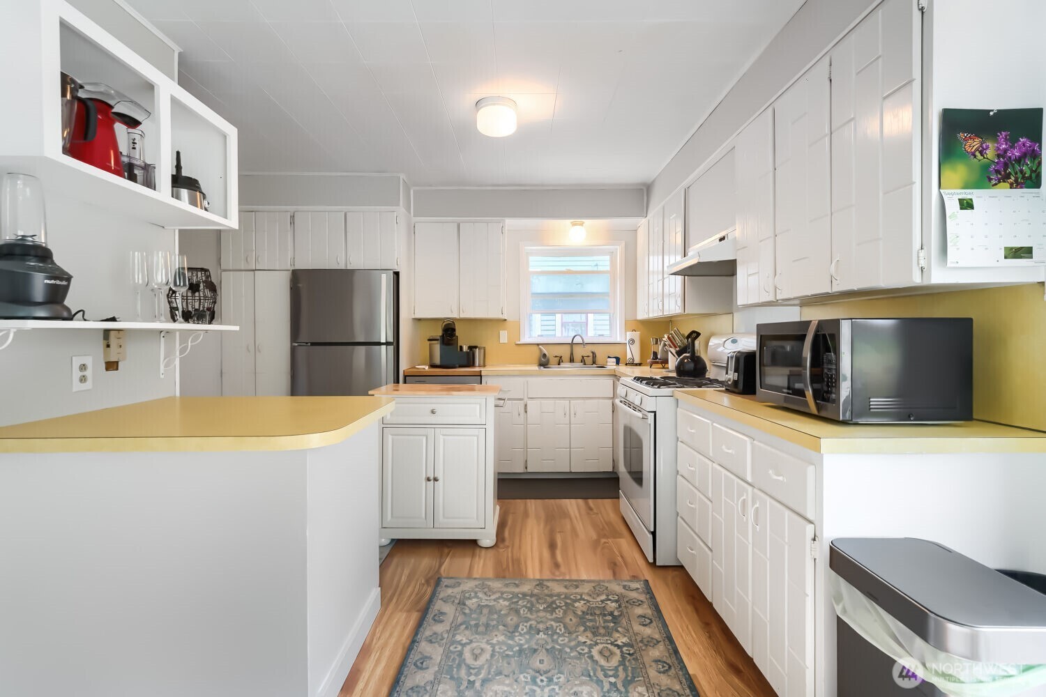 1405 10th Avenue Property Photo 8