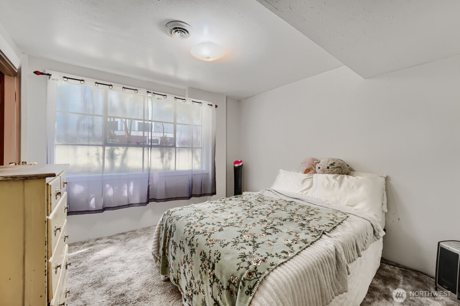 1405 10th Avenue Property Photo 18