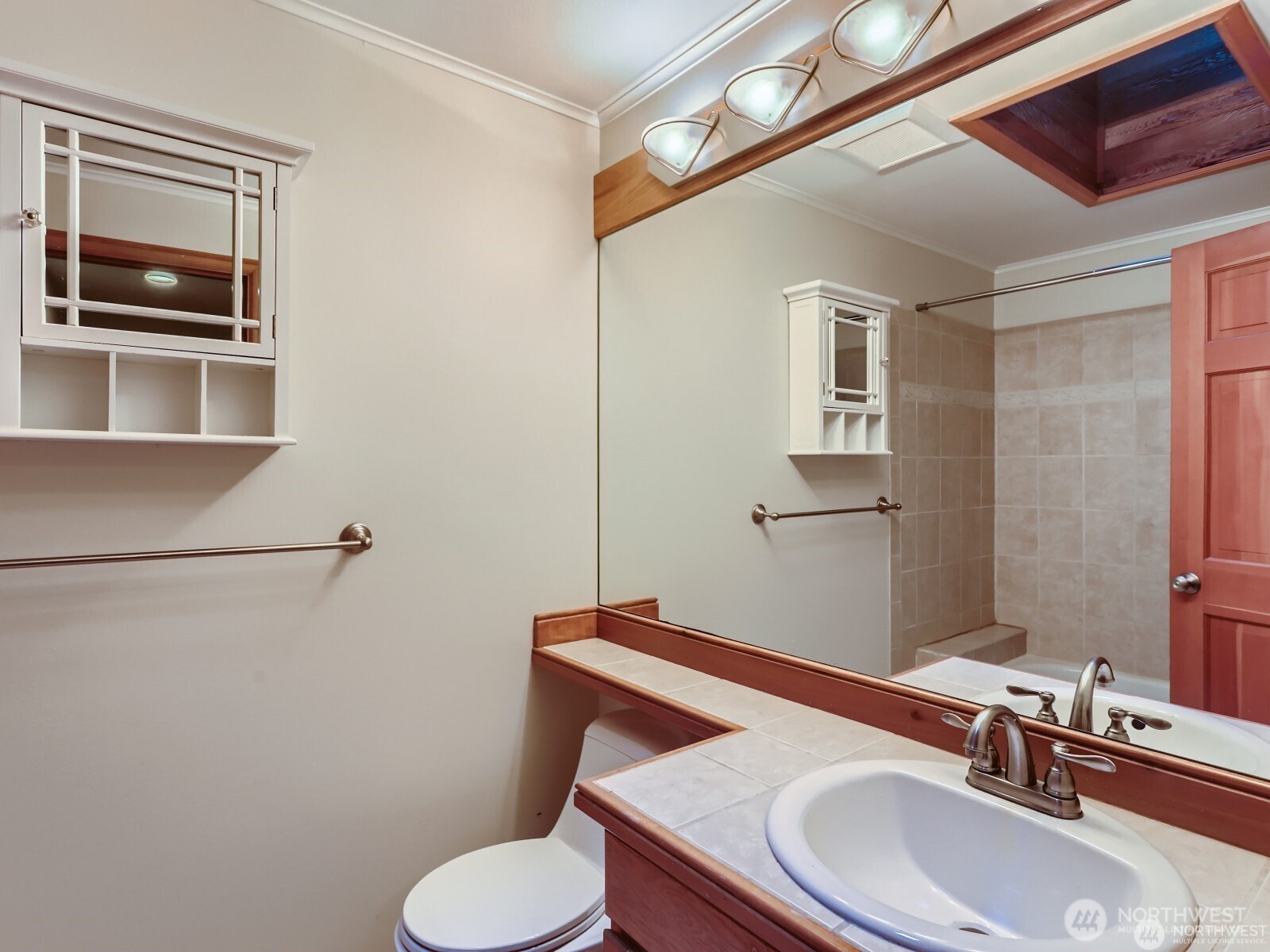 3810 110th Avenue Property Photo 11