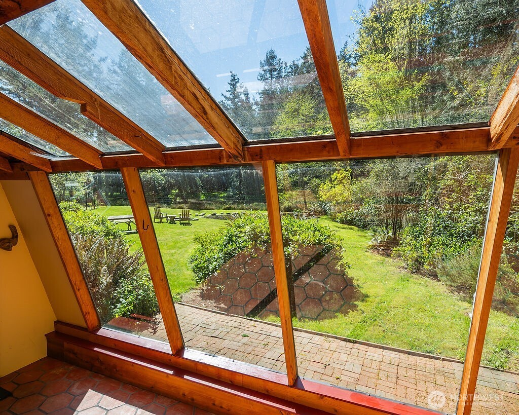 4160 Mud Bay Road Property Photo 16