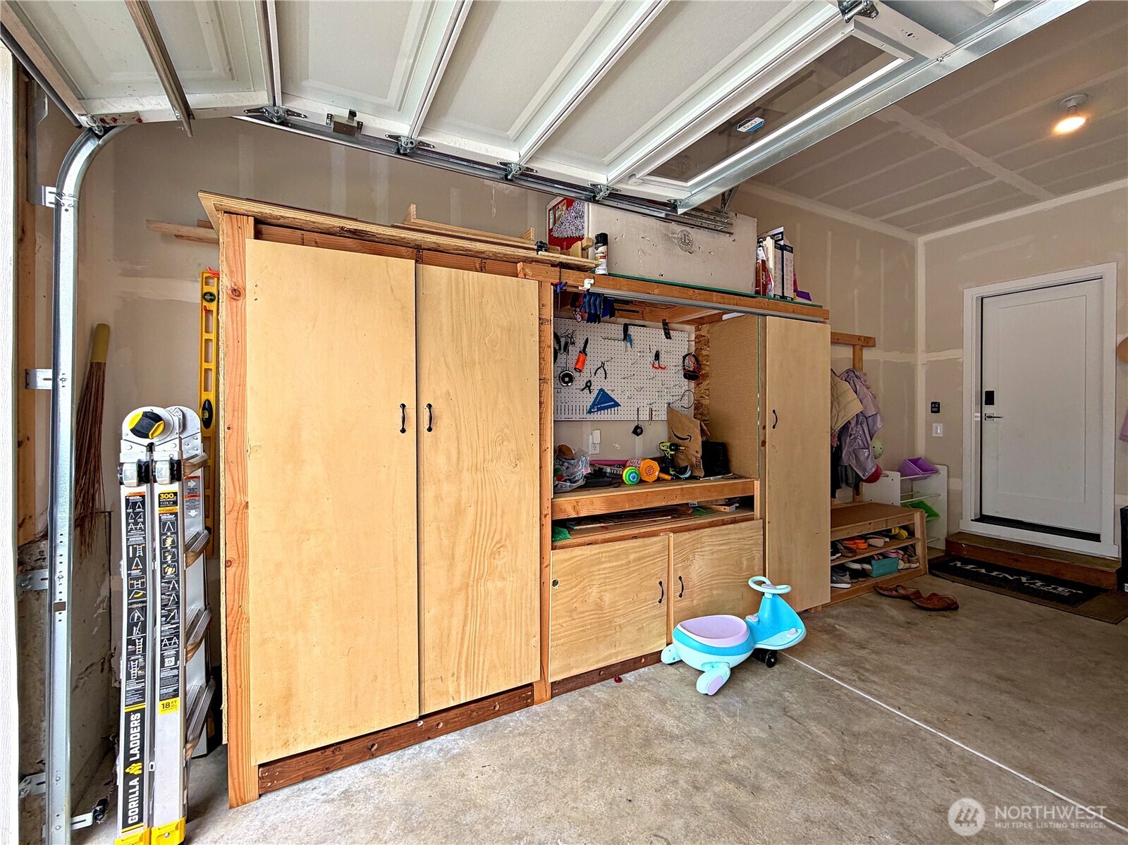 24033 Se Lily Pl Property Photo 33