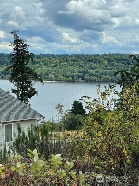 1653 &1657&1649&1645 Sound Ridge Drive Property Photo 7