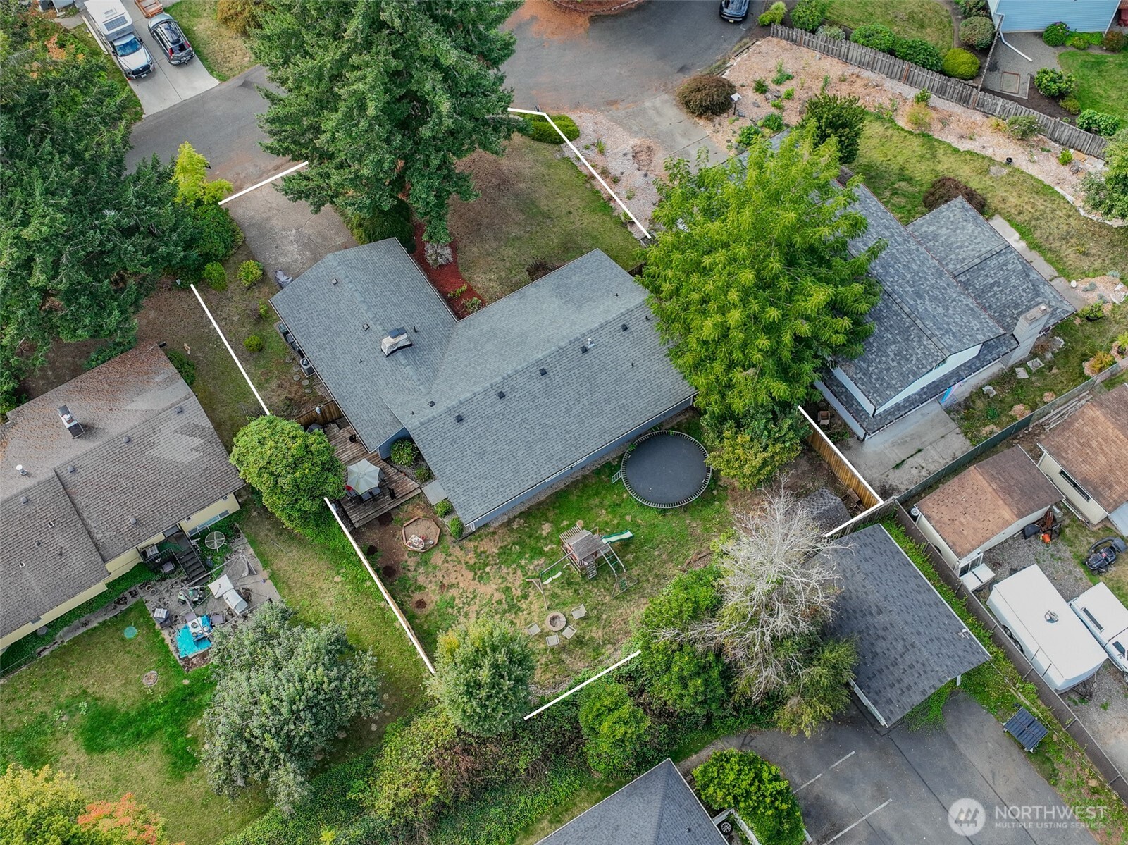 4048 Debbie Court Property Photo 28