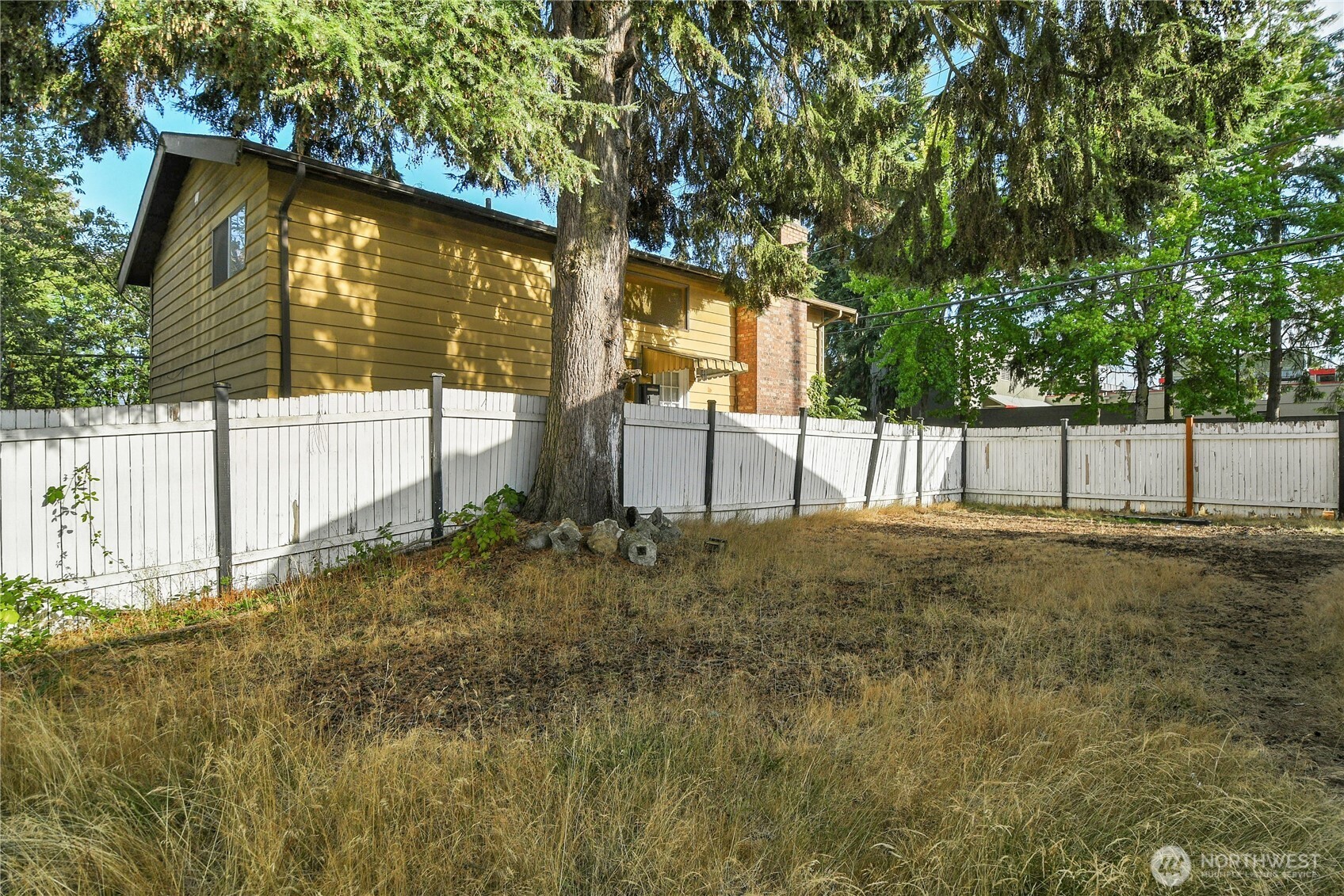 1216 N 103rd Street Property Photo 20