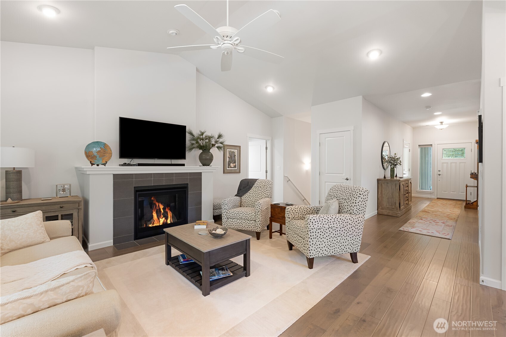 350 Lupine Court Property Photo 3
