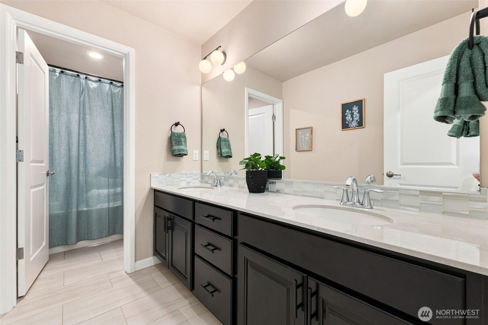 10332 Driftwood Ave Property Photo 26