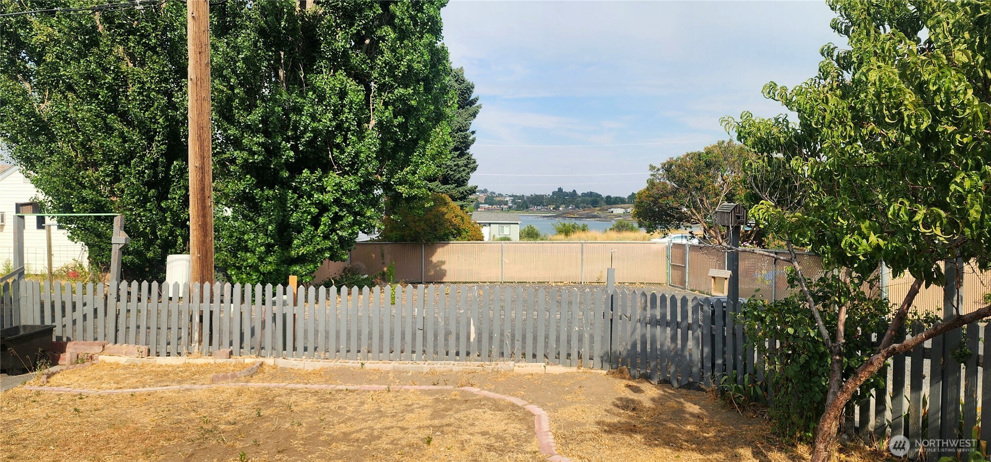 122 Ginko Street Property Photo 23