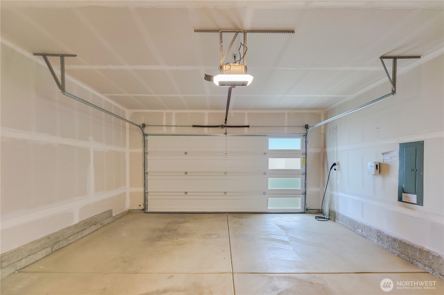 5021 87th Drive Property Photo 33
