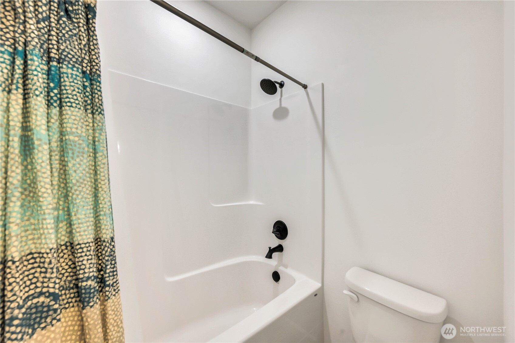 5961 Thornhill Avenue Property Photo 29