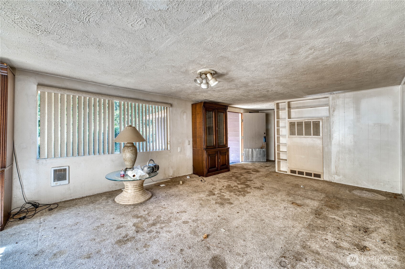 6015 Whitmore Drive Property Photo 11