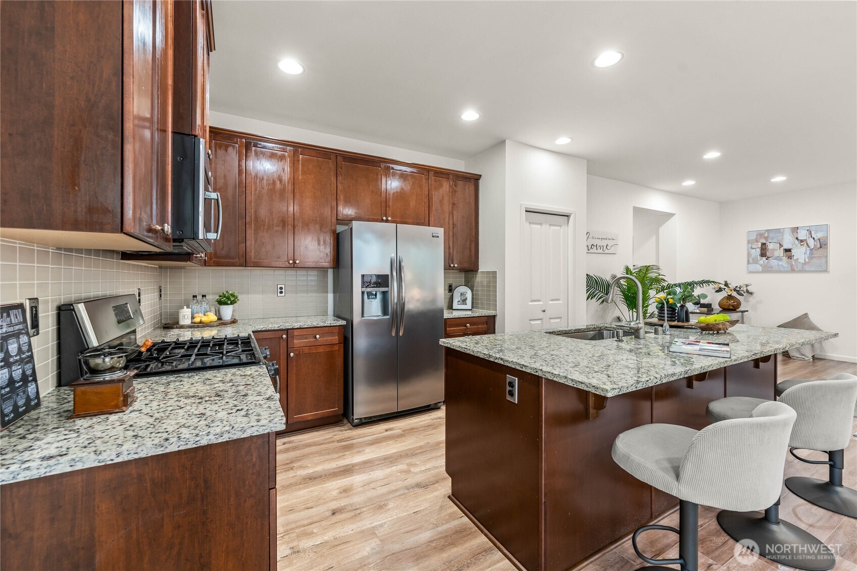 1713 98th Street Property Photo 12