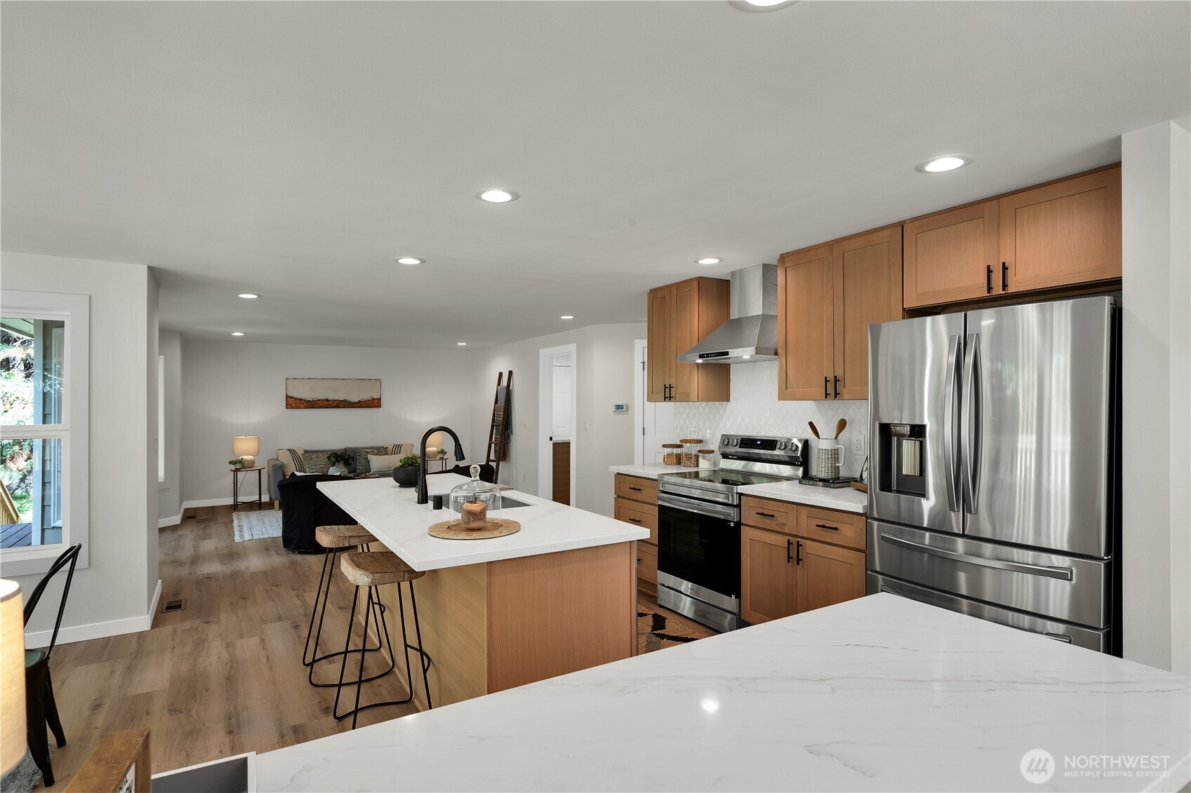 9008 Dana Drive Property Photo 10