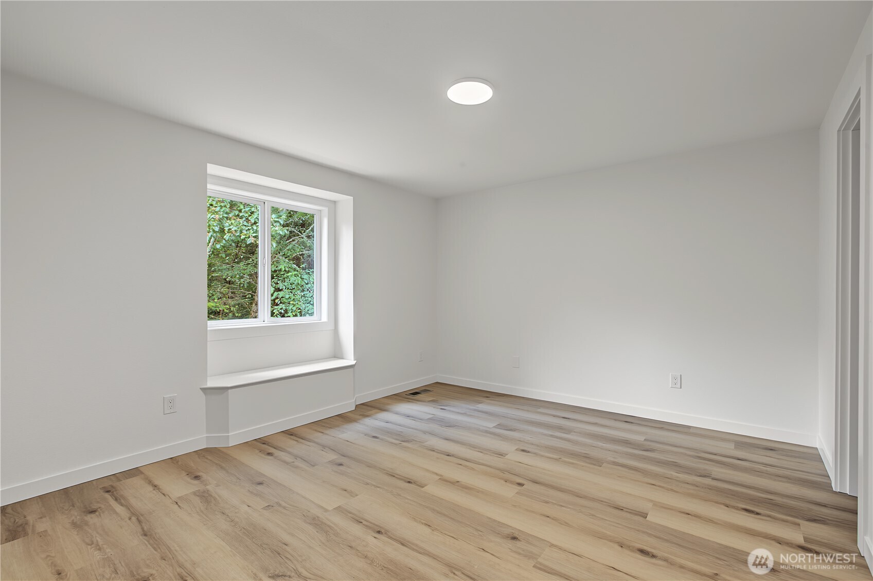 9008 Dana Drive Property Photo 25