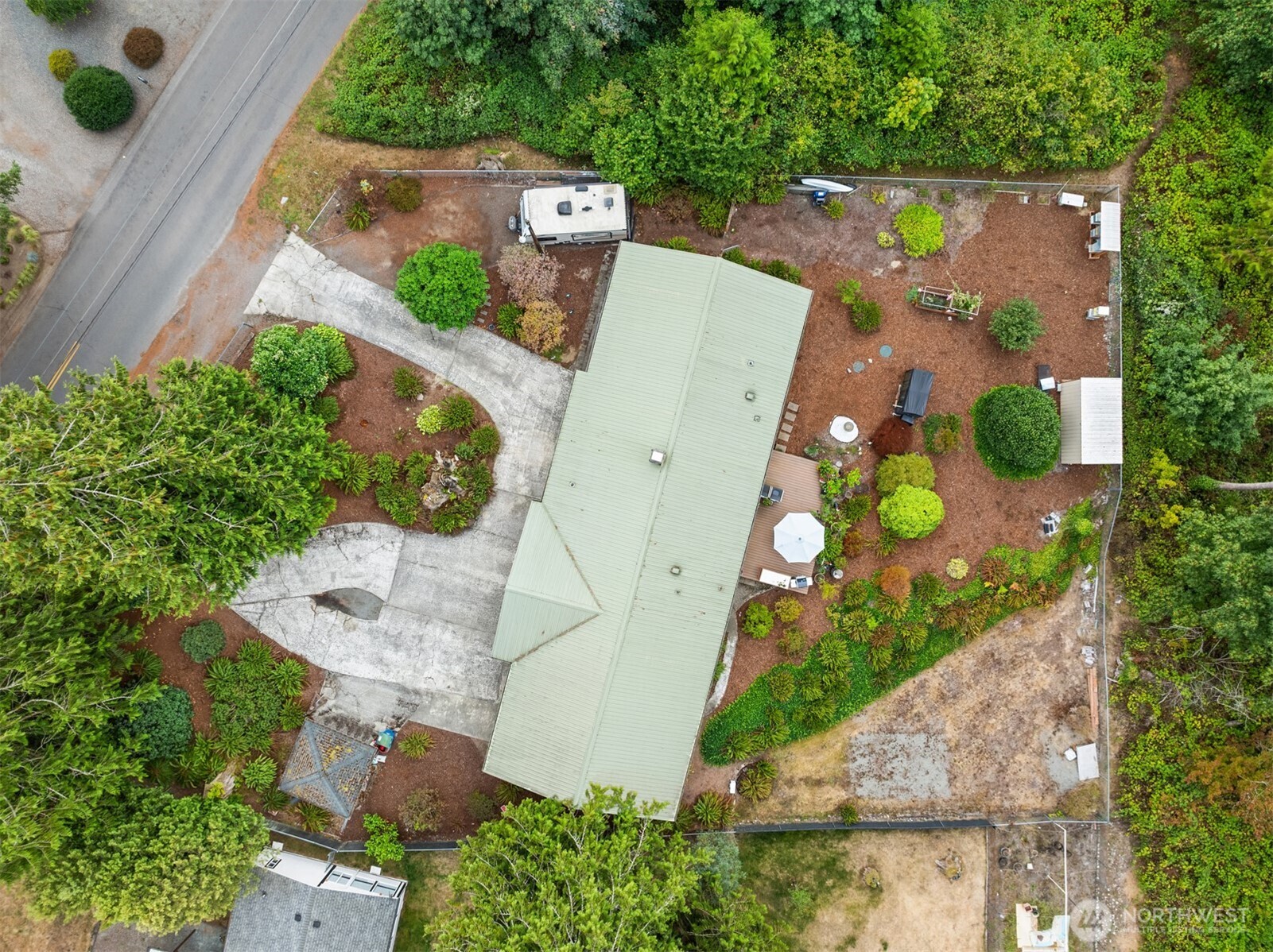 12929 Trout Farm Road Property Photo 28