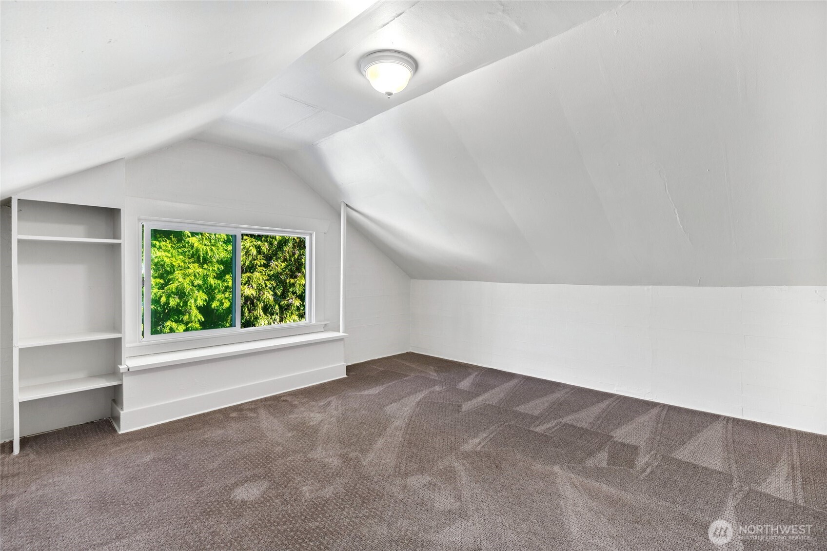 256 Ne 50th Street Property Photo 28